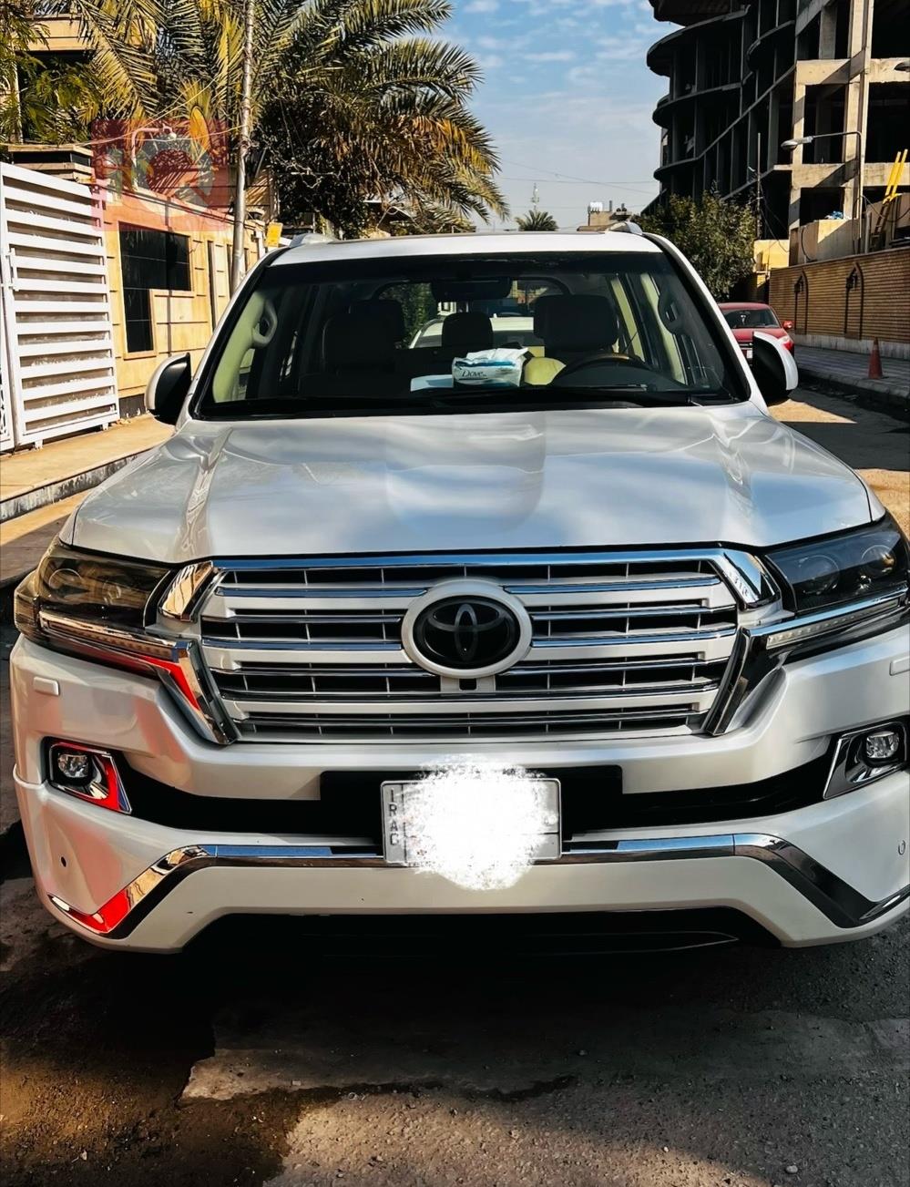 تويوتا لاندكروزر